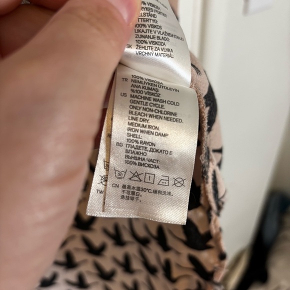 H&M Beige Pink Long Sleeve Blouse Size 10 - Picture 6 of 12